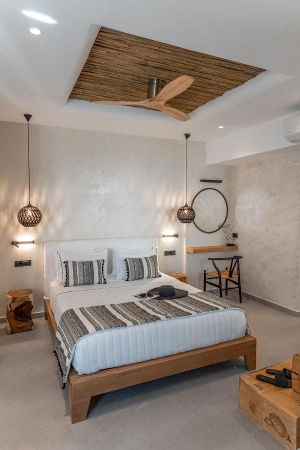 Almyra Oia Suites 외부 사진